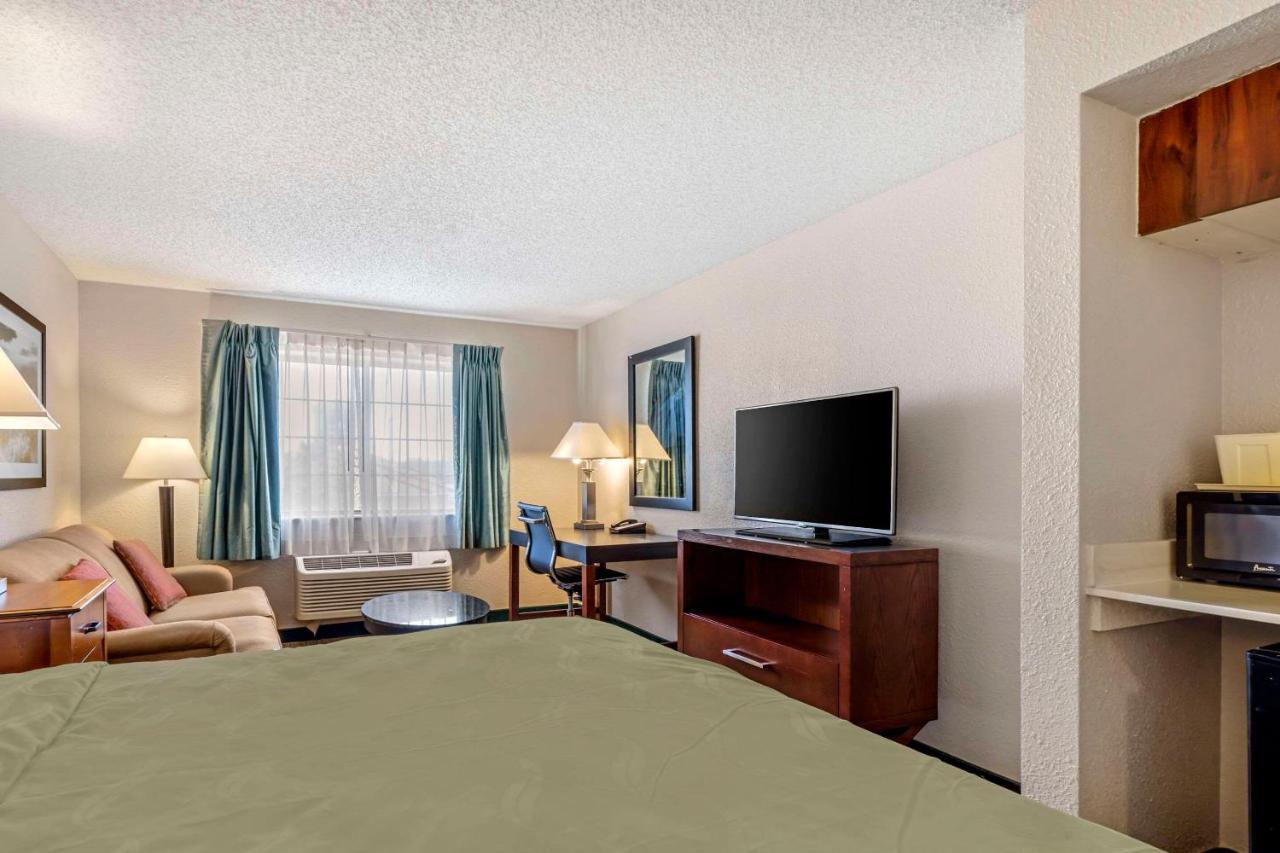 Quality Inn Denver Tech Center Centennial Dış mekan fotoğraf